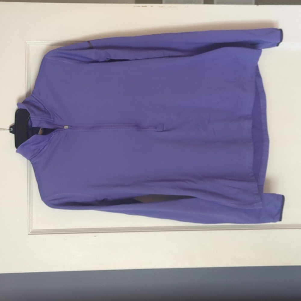 Nike running pullover size large